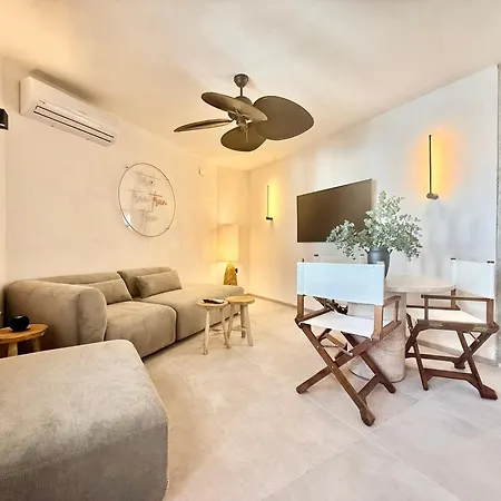 Recien Reformado Tirititran Boutique A Pie De Playa * Zahara de los Atunes